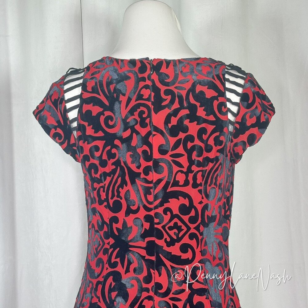 Shakuhachi Red Burnout Velvet Mini Bodycon Dress - Picture 9 of 10
